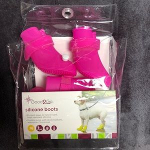 🆕 SILICON DOG Booties size medium